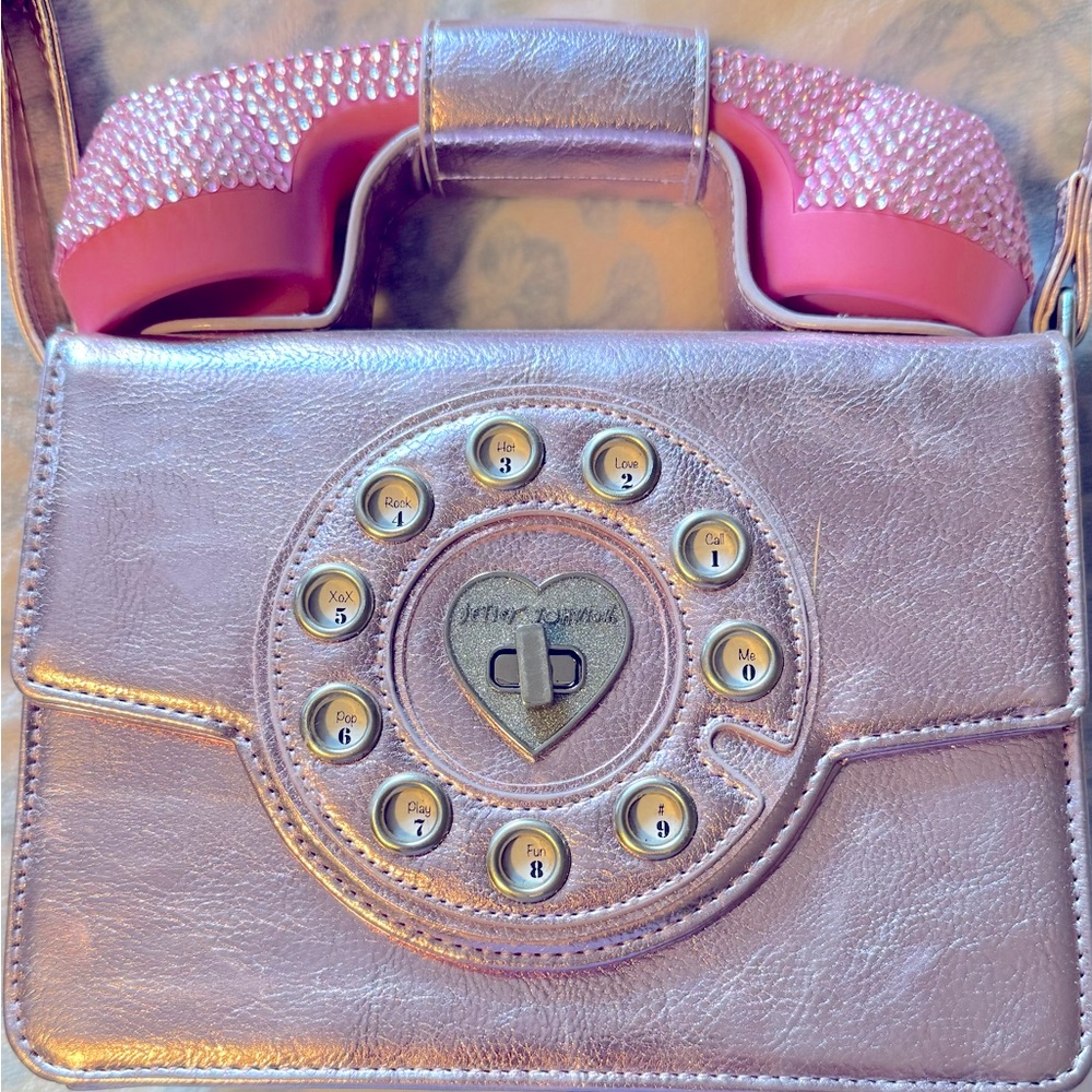 BETSEY Johnson Bluetooth Phone Purse